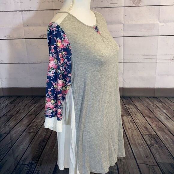 Ampersand Avenue Top Tunic Womens XL Gray Floral Crew Stretch Cottage - Picture 7 of 11